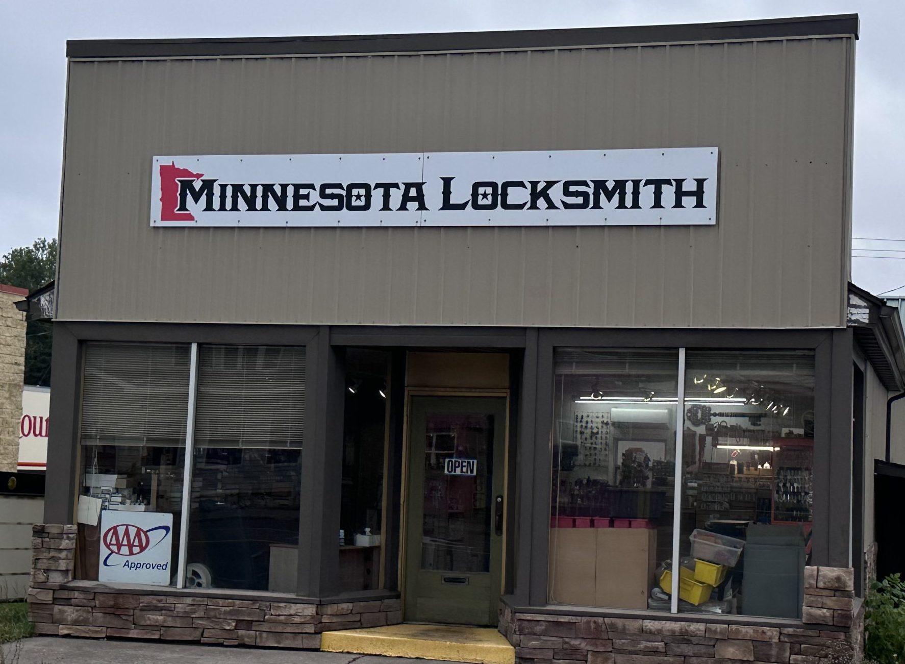 MN Locksmith Storefront